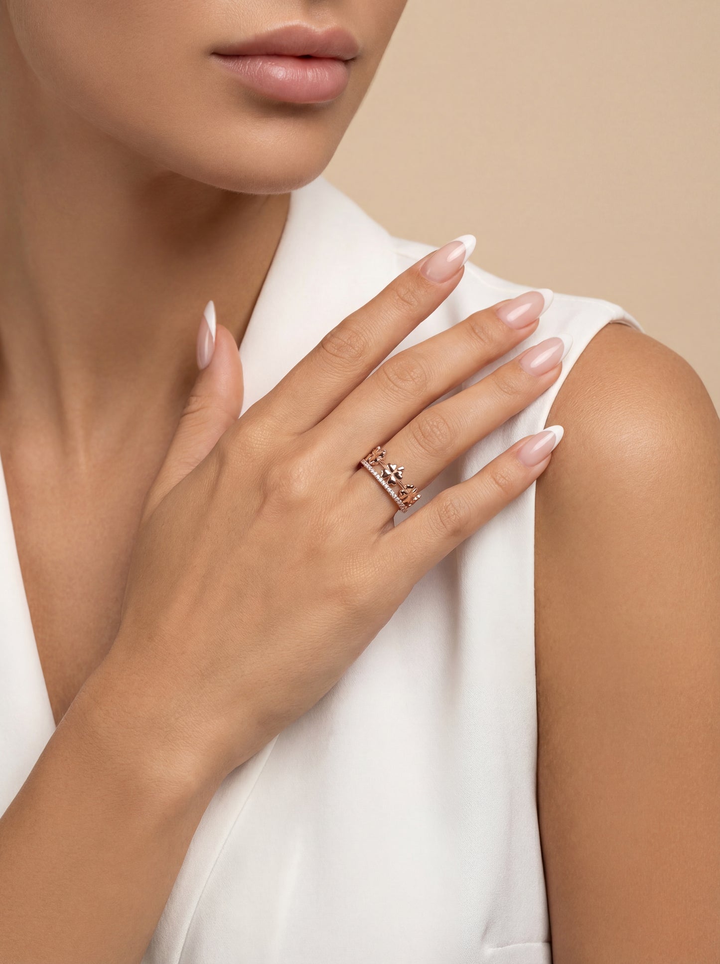 Auksinis žiedas su cirkoniais PMZ100