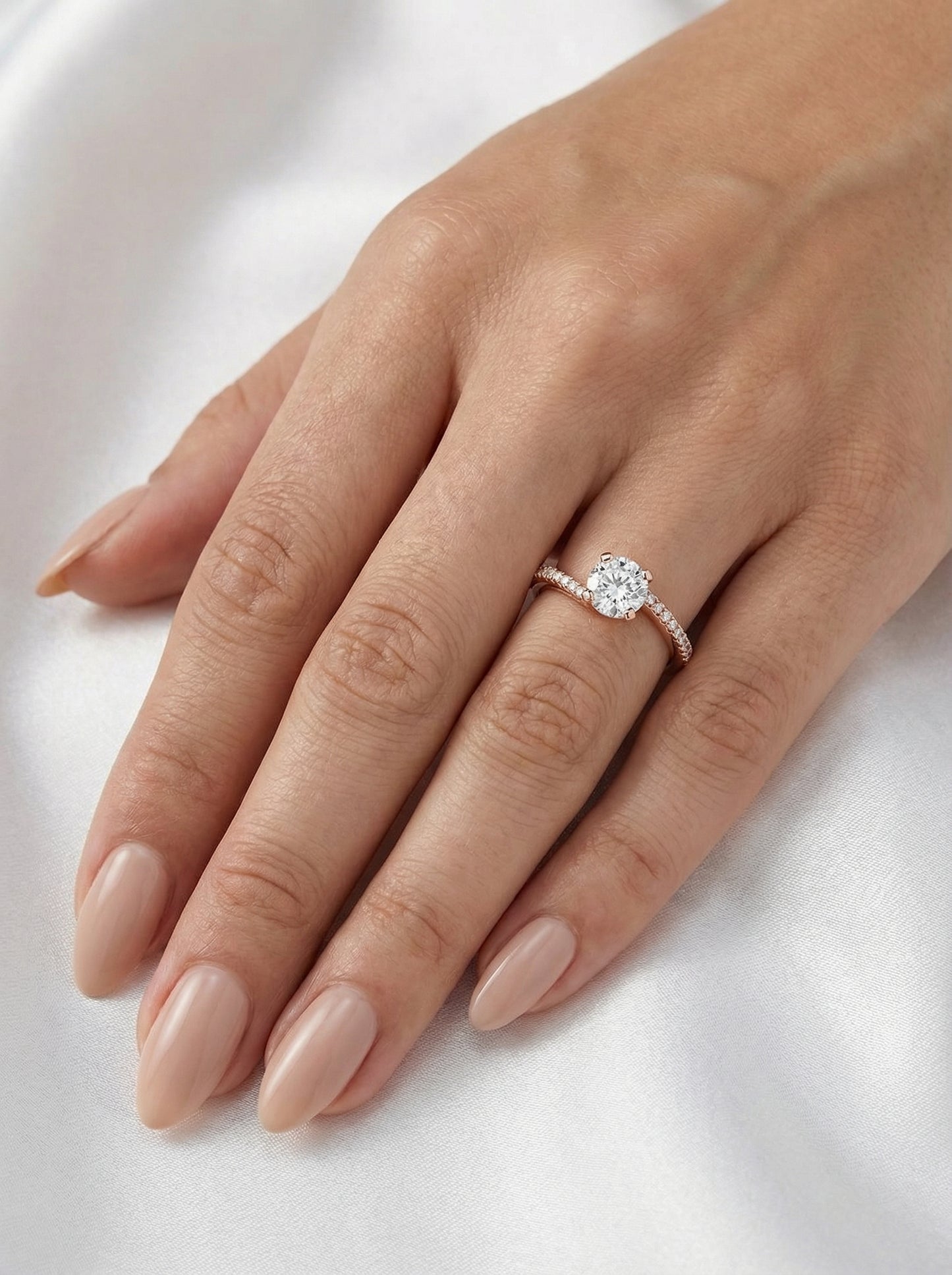 Auksinis žiedas su cirkoniais ZM1054