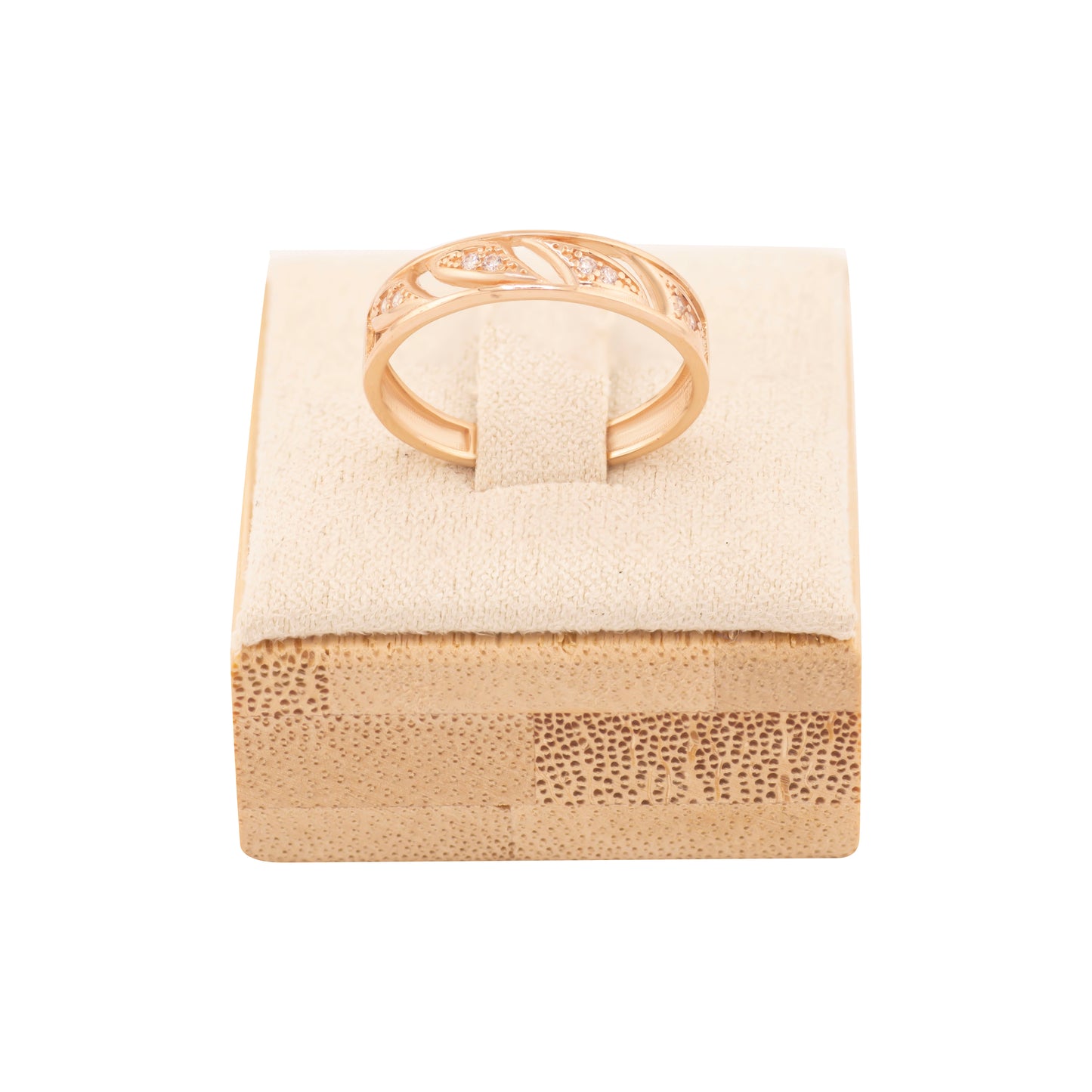 Rožinio aukso žiedas su ažūriniu lapelių dizainu ir įkomponuotais smulkiais cirkoniais