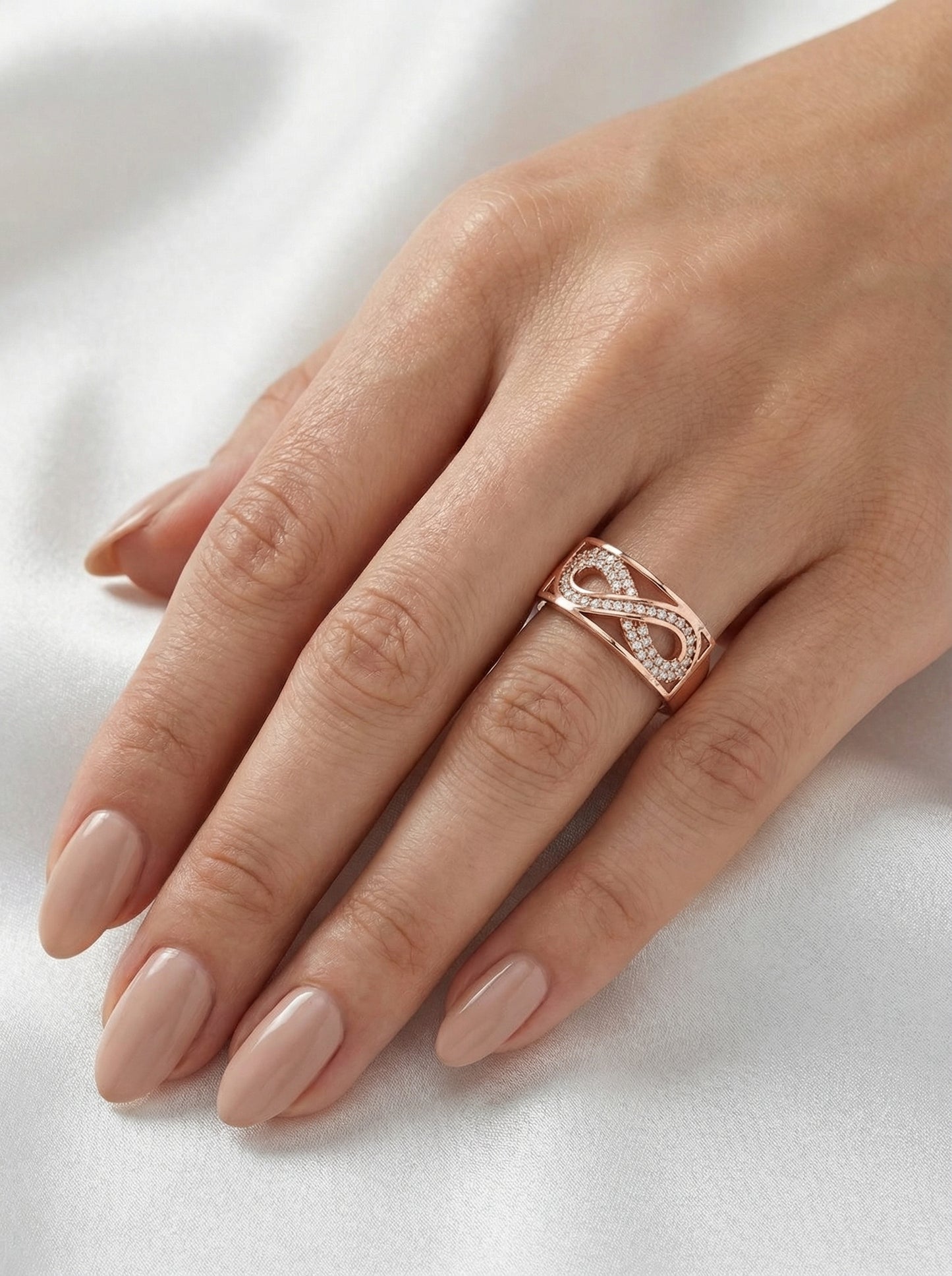 Auksinis žiedas su cirkoniais AA6