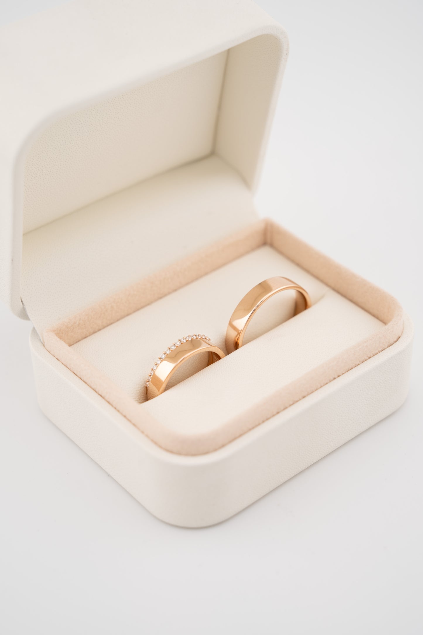 Vestuviniai žiedai HUA009