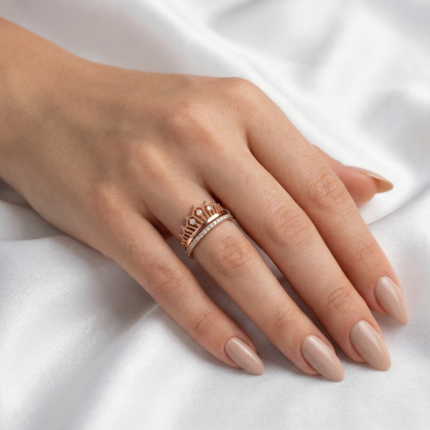 Auksinis žiedas su cirkoniais "Karūna" PMZ102