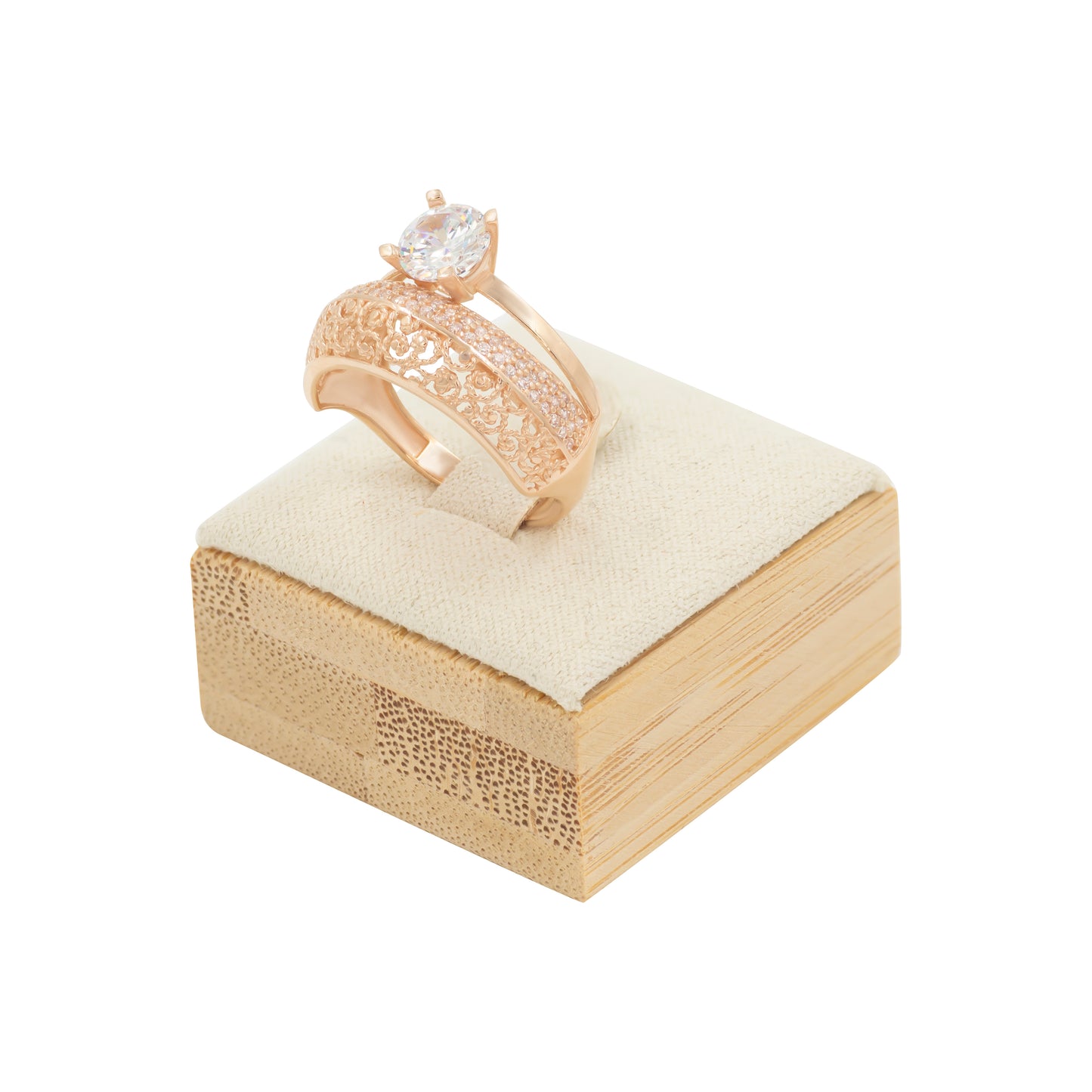 Auksinis žiedas su cirkoniais ZUR0050