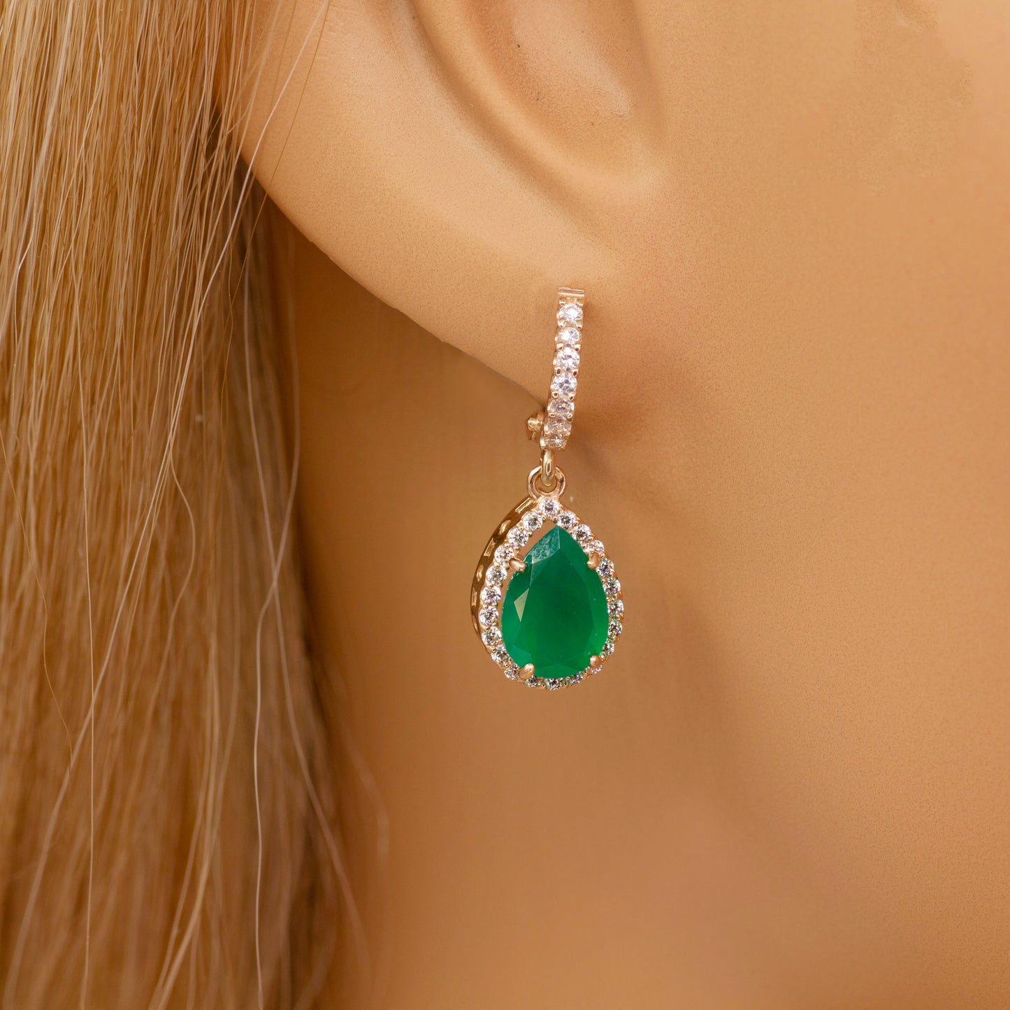 Auksiniai auskarai su natūraliais akmenimis ir cirkoniais TUA0026