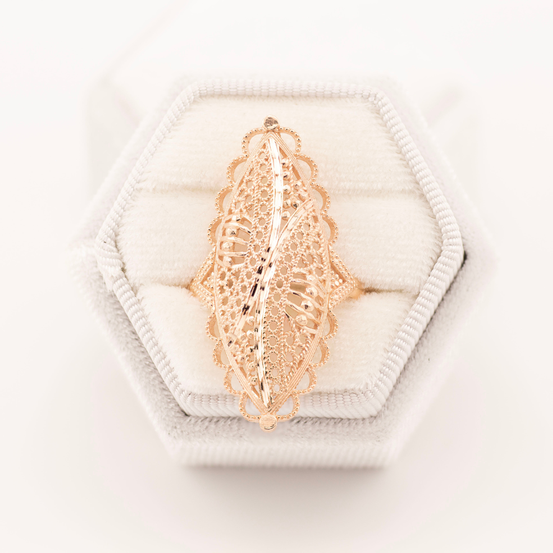 Auksinis žiedas TAN2301