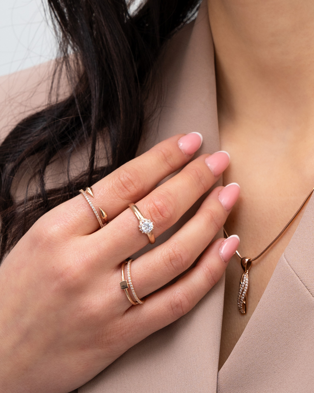 Auksinis žiedas DMZ167