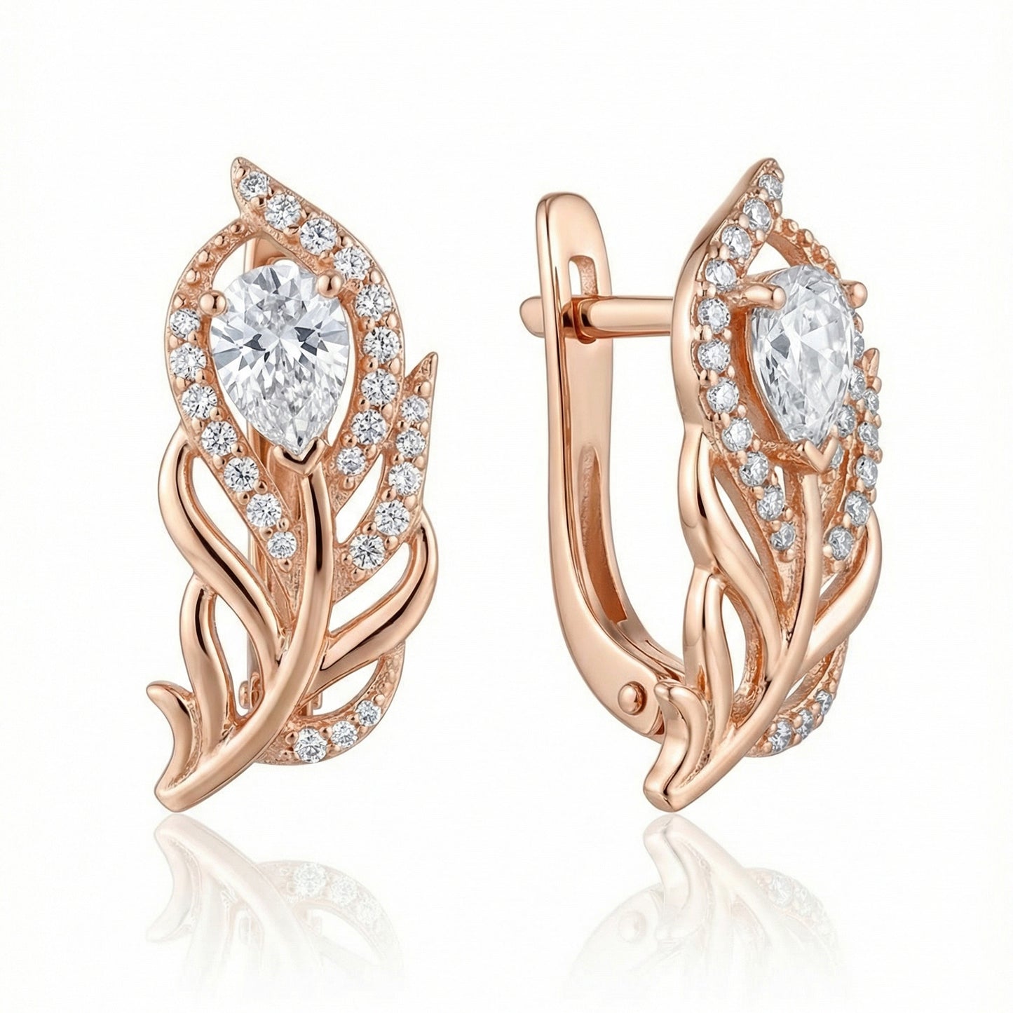 Plunksnų formos auksiniai auskarai AUM103