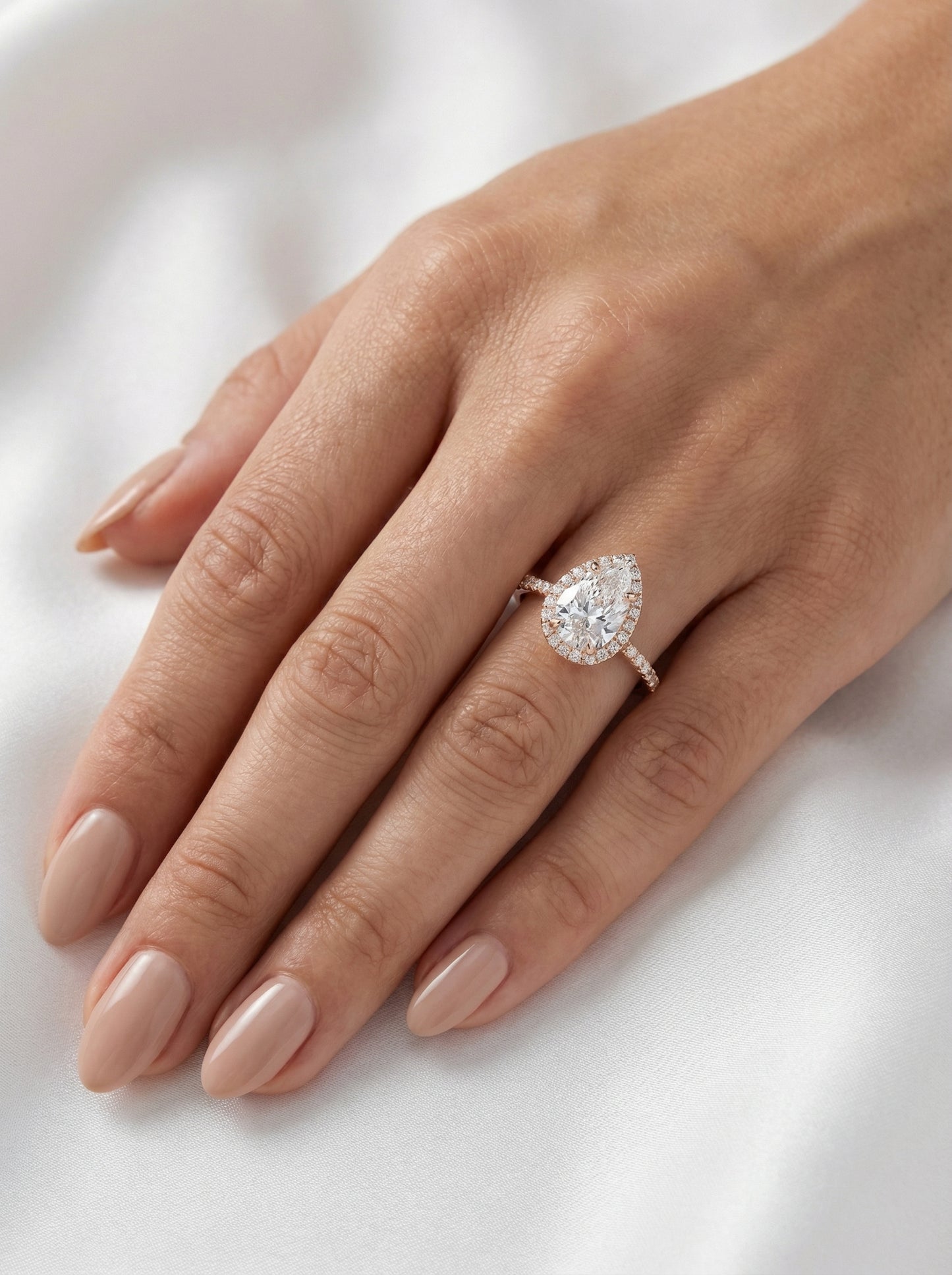 Auksinis žiedas su cirkoniais CAZ100