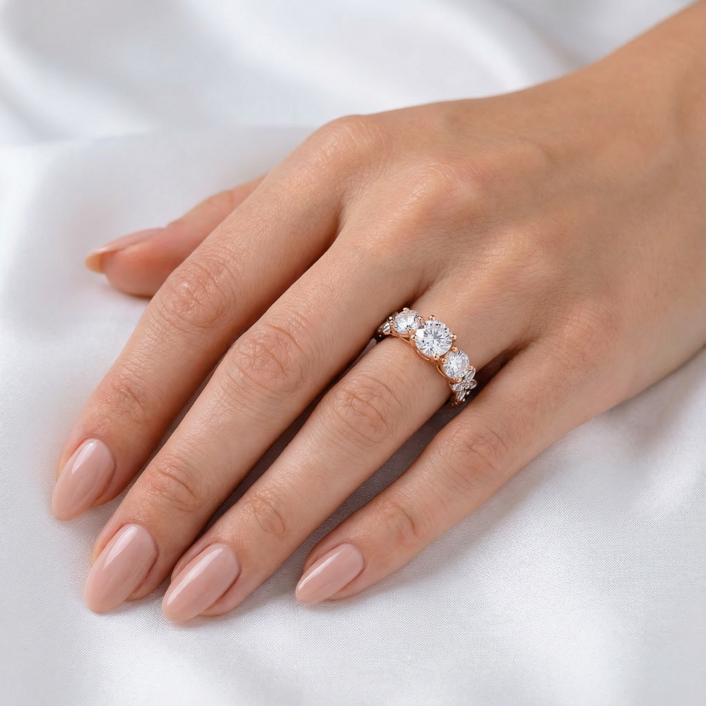 Auksinis žiedas su cirkoniais PMZ103